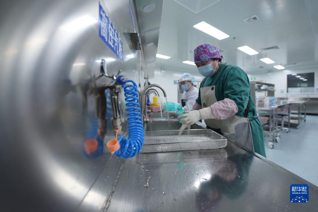 致敬白衣天使 貴州醫(yī)療器械的守護(hù)之光